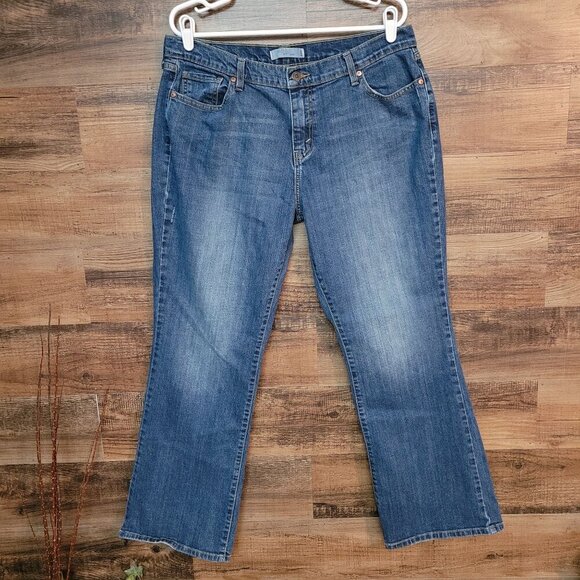 Levi's Jeans Womens 16 Bootcut 515 Button Flap Studded Mid Rise Stretch Denim - Picture 2 of 11